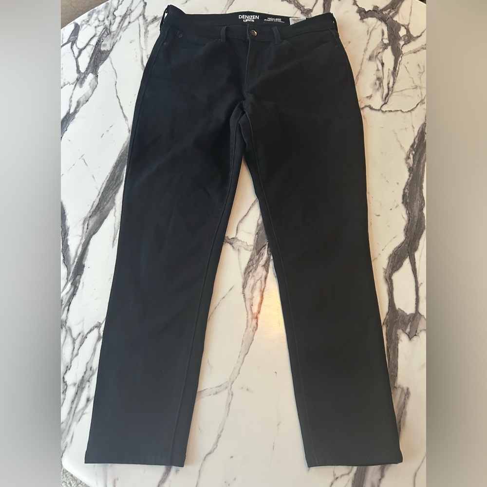 Levi's Denizen Black High-Rise Ankle Skinny Jeans